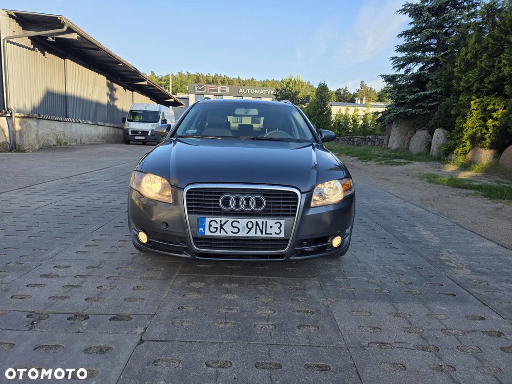 Audi A4 Avant 2.0 TDI - 9