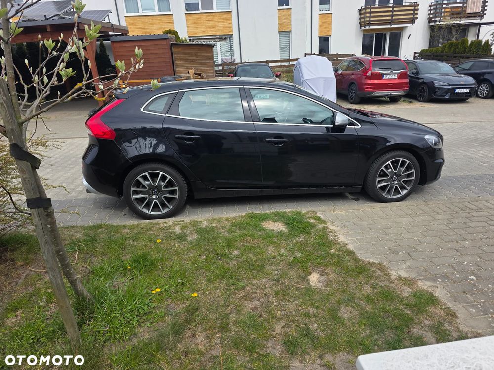 Volvo V40 D4 RDesign - 6