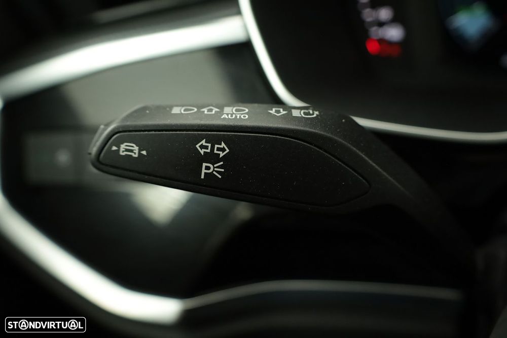 Audi Q3 Sportback 45 TFSIe S line S tronic - 17