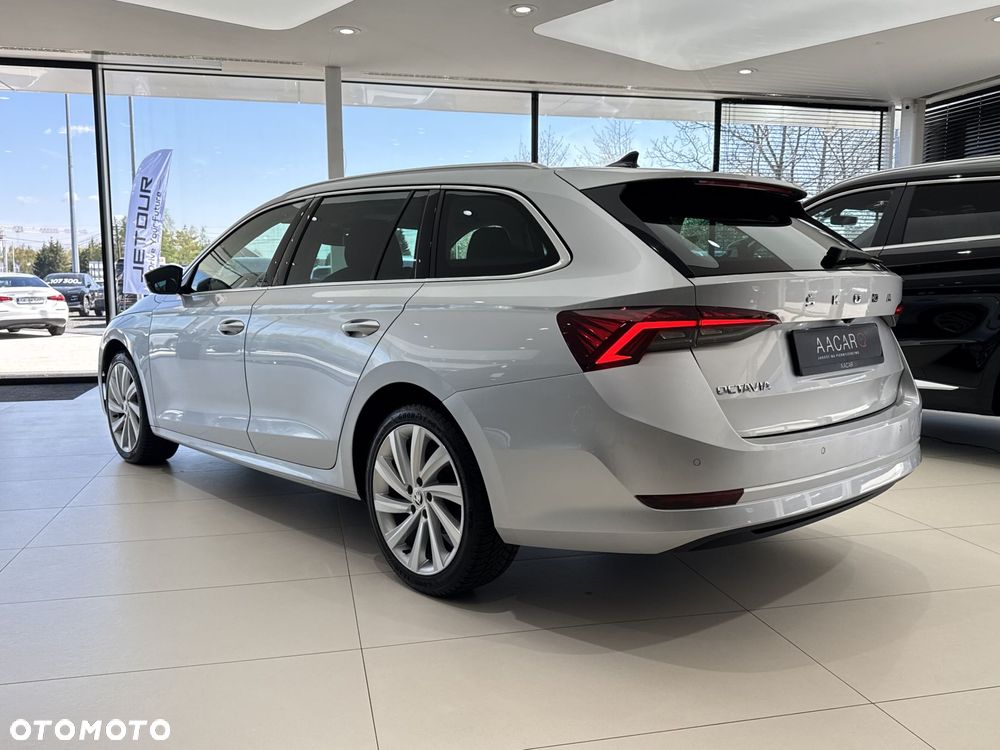 Skoda Octavia - 3
