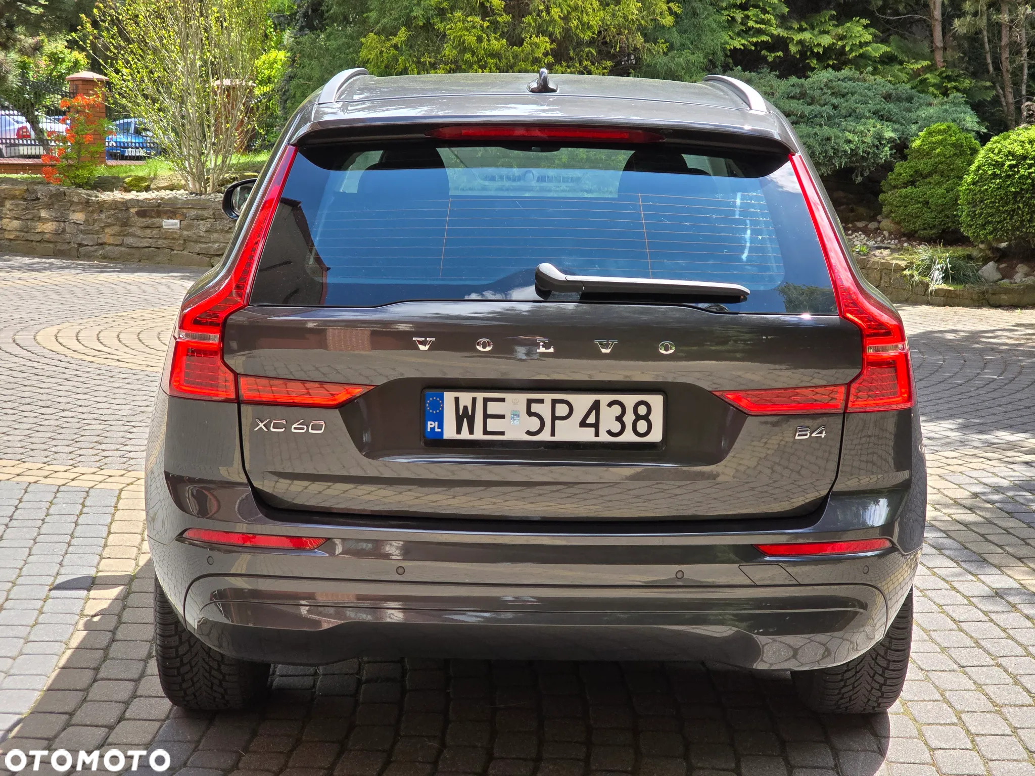 Volvo XC 60 D4 Momentum Pro - 8