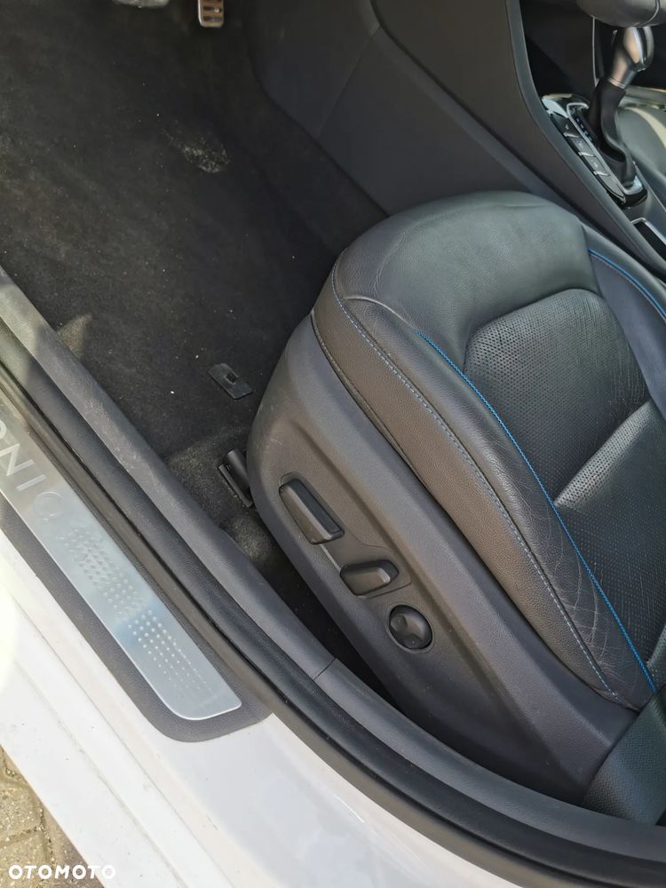 Hyundai IONIQ Hybrid 1.6 GDI Premium - 31