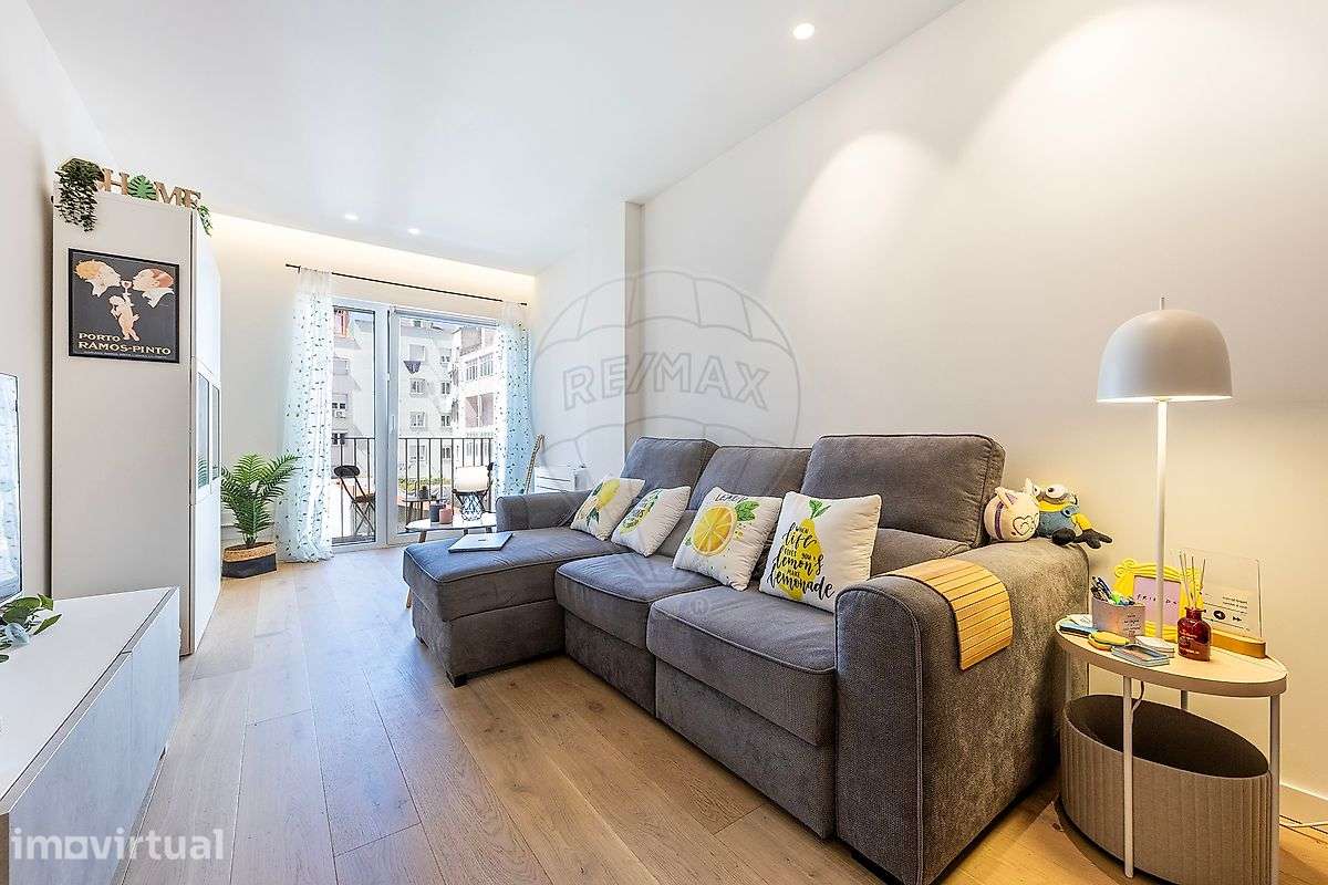 Apartamento T1 para venda - Grande imagem: 2/24