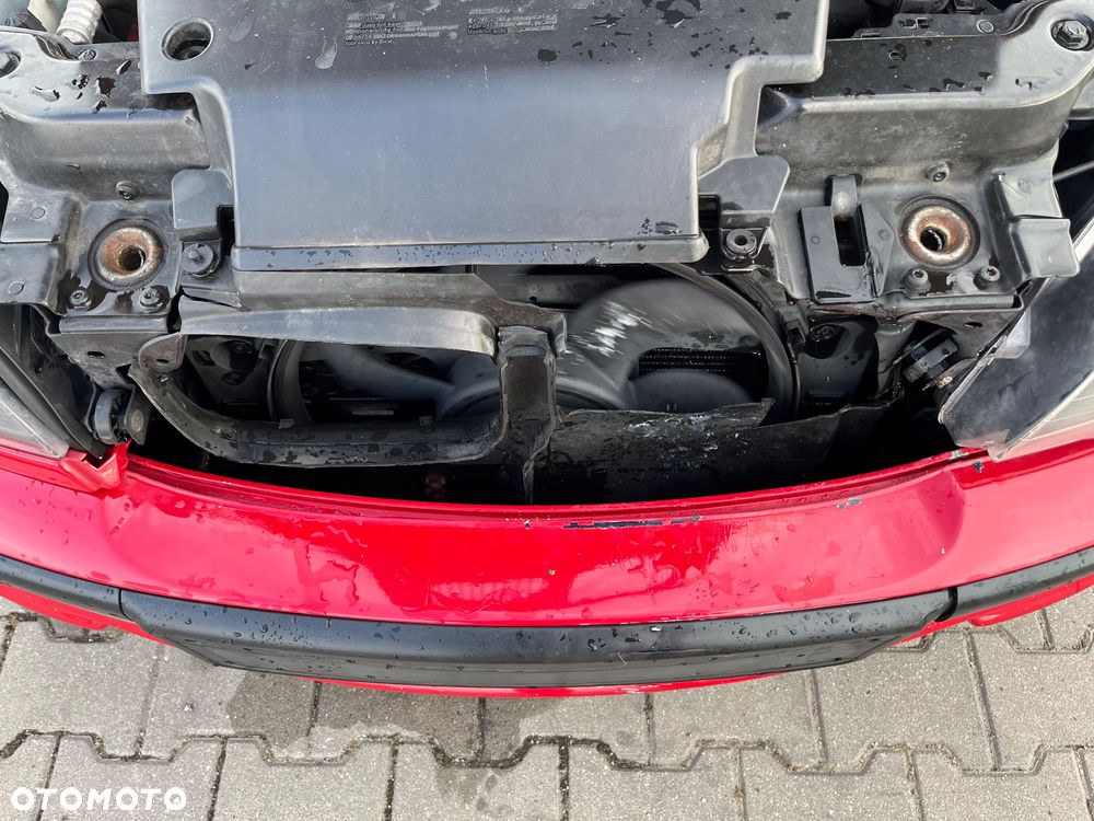 BMW Seria 3 330i - 24