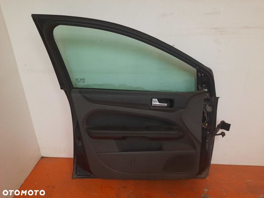 FORD FOCUS MK2 04-08 5D 1.6 TDCI DRZWI PRZÓD LEWE V3 - 10