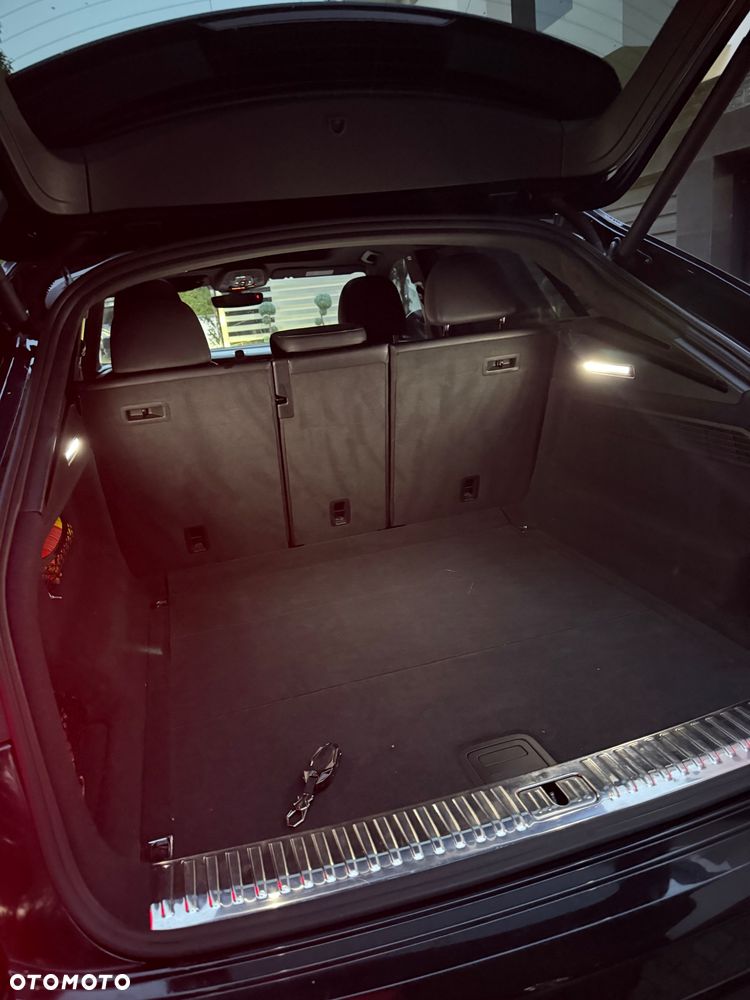 Audi Q8 55 TFSI mHEV Quattro Tiptronic - 13