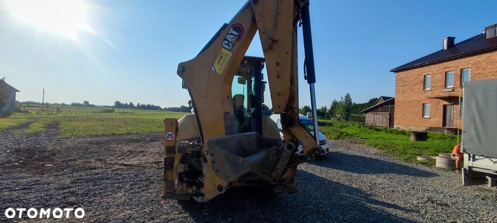 Caterpillar 428 - 4