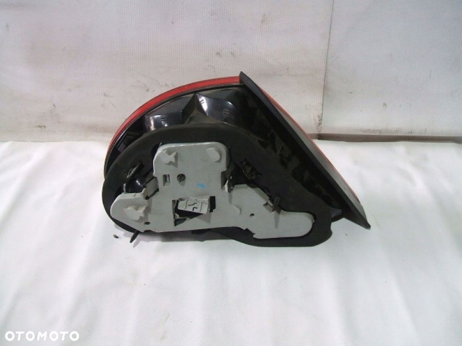 JAGUAR S-TYPE LAMPA TYŁ TYLNA prawa - 3