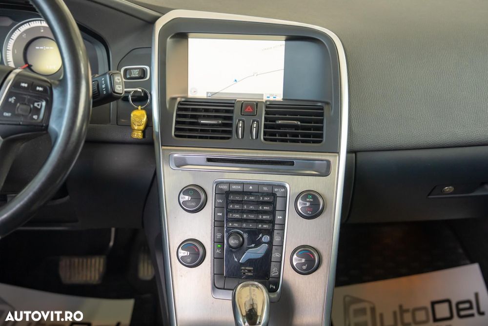 Volvo XC 60 - 18