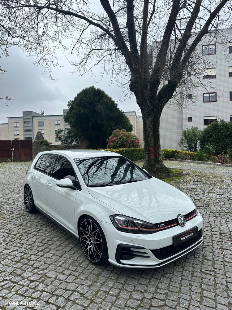 VW Golf 2.0 TSi GTi DSG Performance - 3