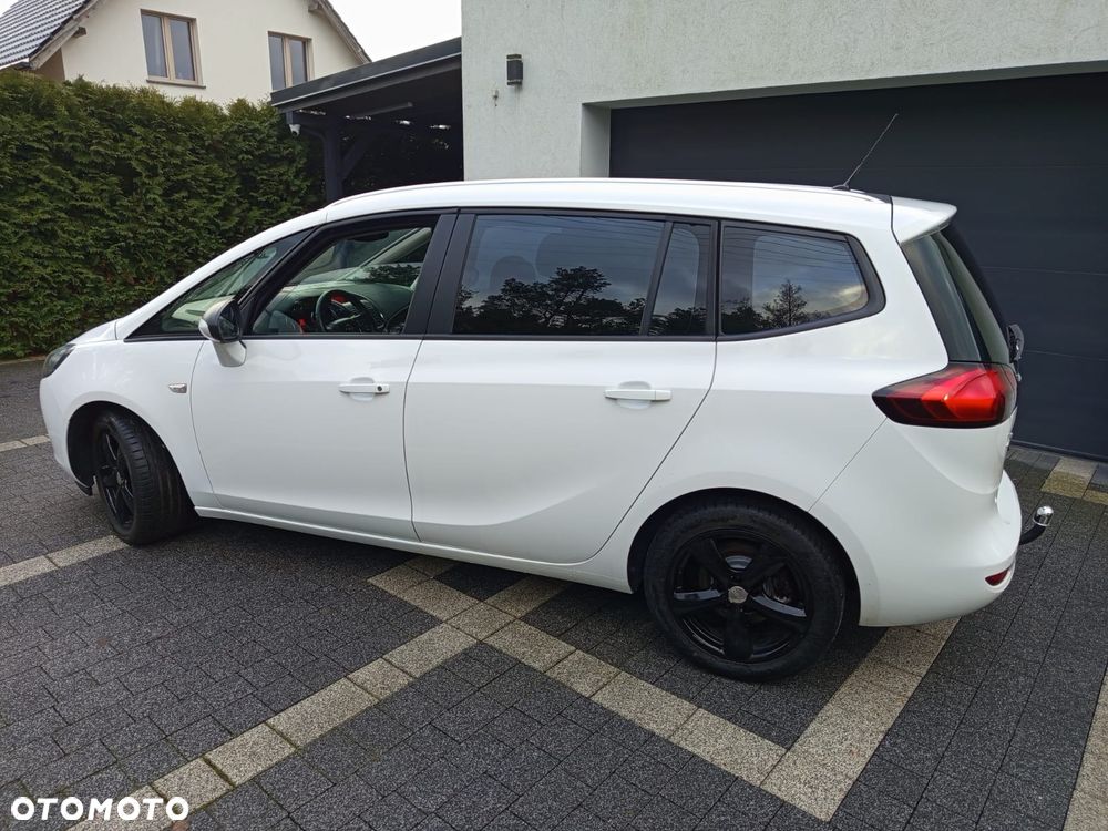 Opel Zafira Tourer 2.0 CDTI Active - 4