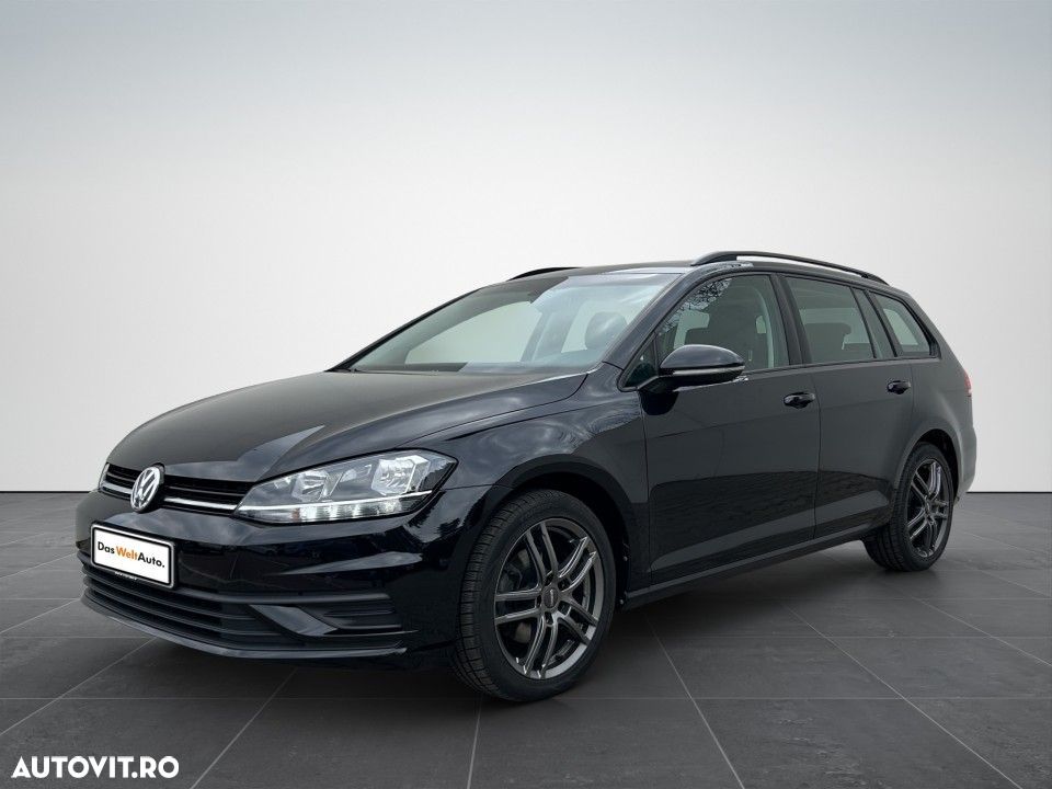 Volkswagen Golf - 2