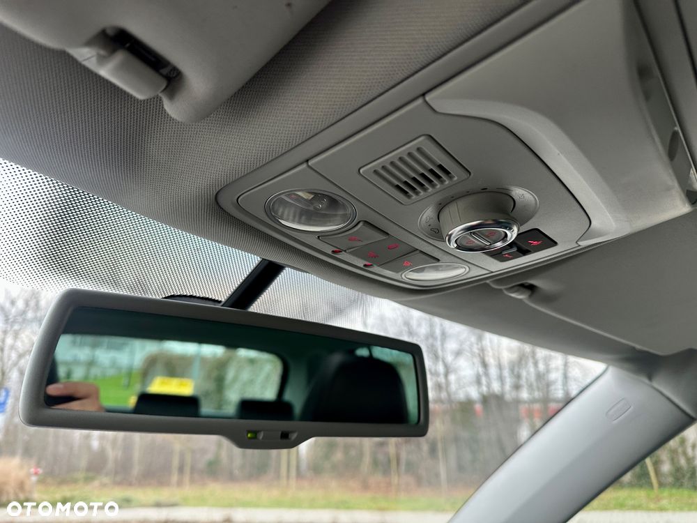 Volkswagen Tiguan 2.0 TDI DPF 4Motion Track & Style - 30