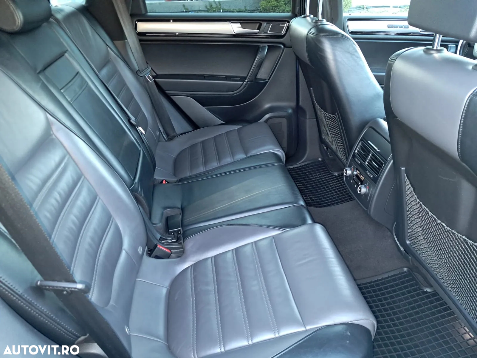 Volkswagen Touareg 3.0 V6 TDI BMT Terrain Tech - 12