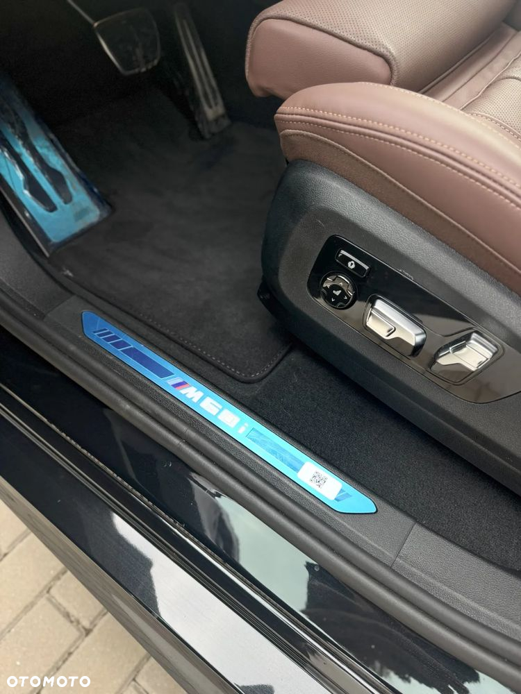 BMW X6M - 19