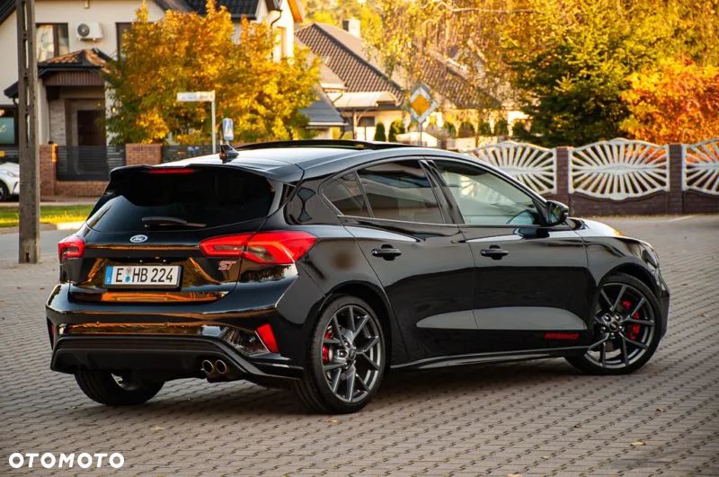 Ford Focus 2.0 EcoBlue ST - 16