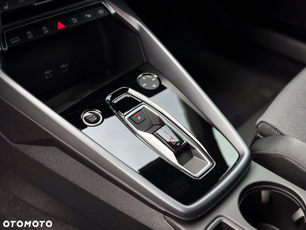 Audi A3 Sportback - 19