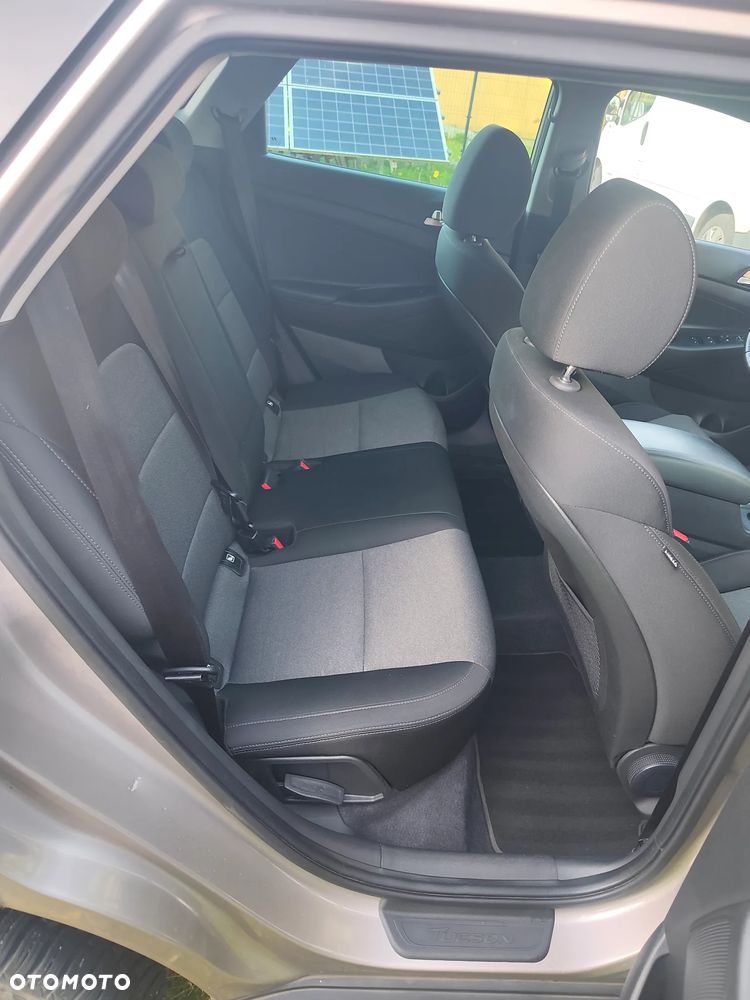 Hyundai Tucson - 12