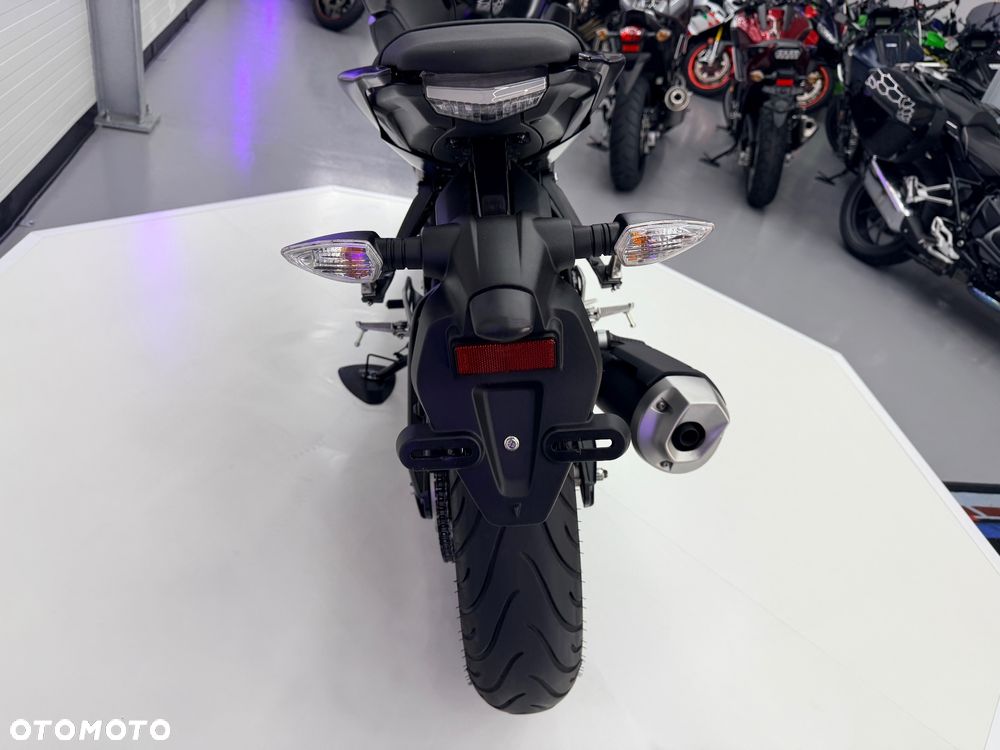 Yamaha MT - 30
