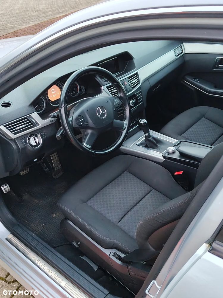 Mercedes-Benz Klasa E 200 CDI BlueEff - 10