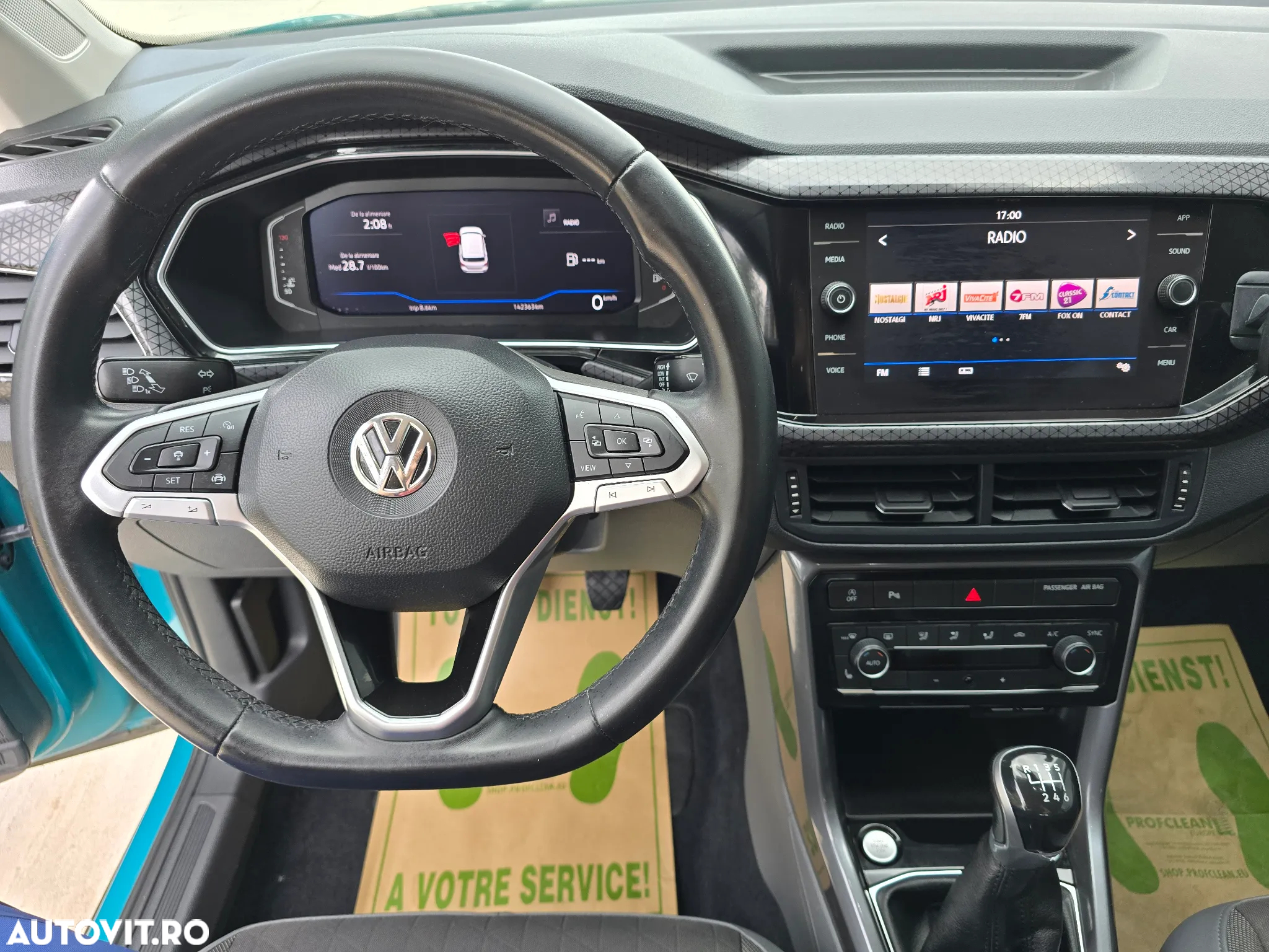 Volkswagen T-Cross - 18