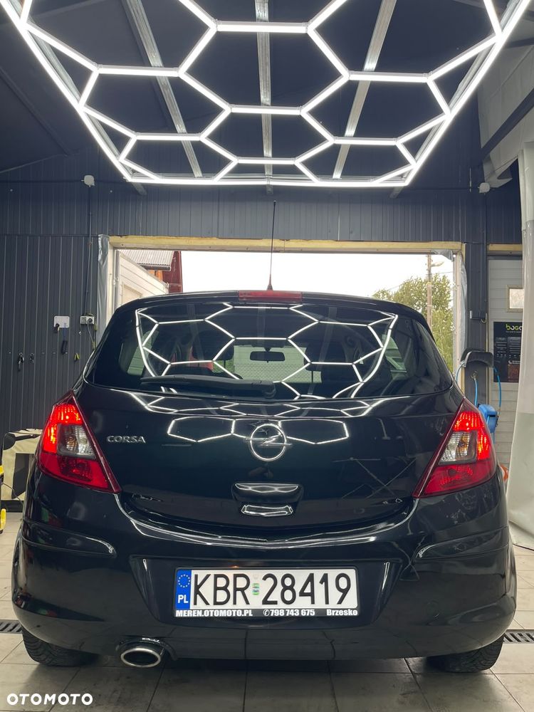 Opel Corsa 1.4 16V Color Edition - 10