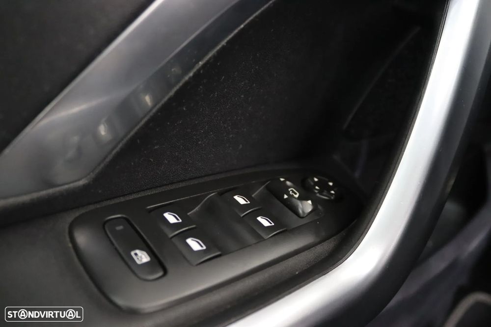 Peugeot 2008 1.2 PureTech Crossway EAT6 - 10