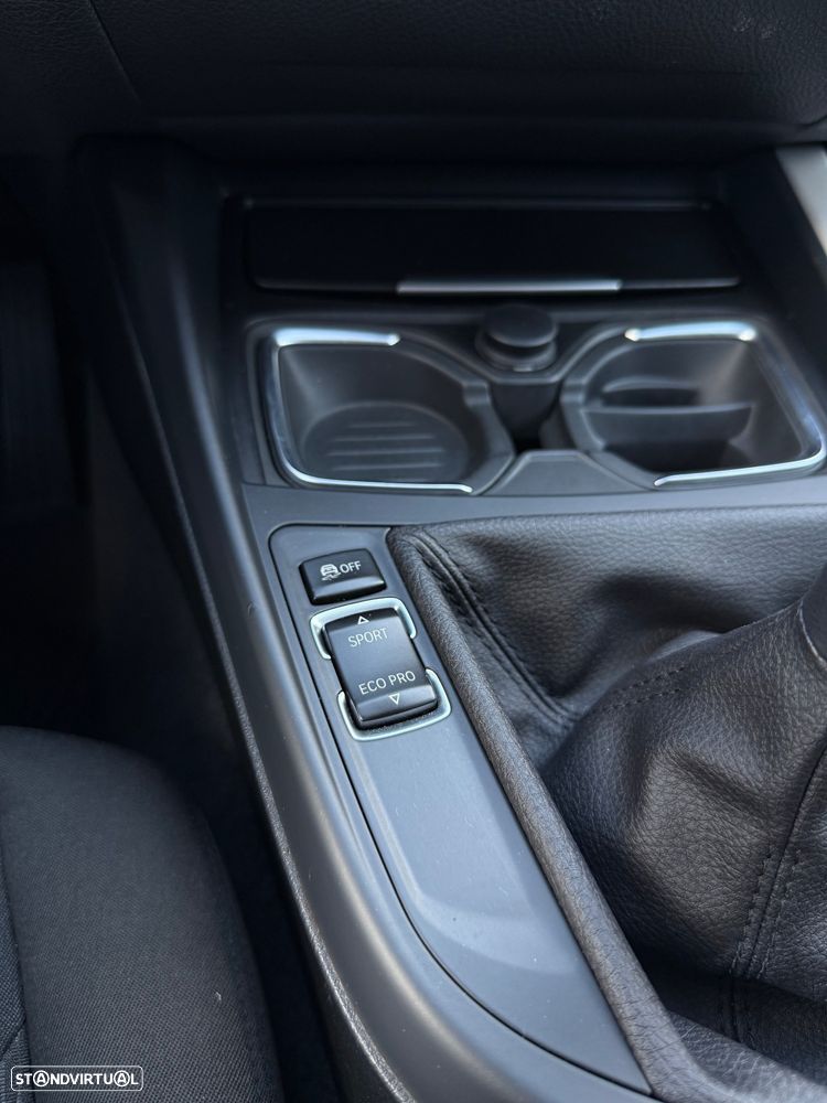 BMW 120 d xDrive - 23