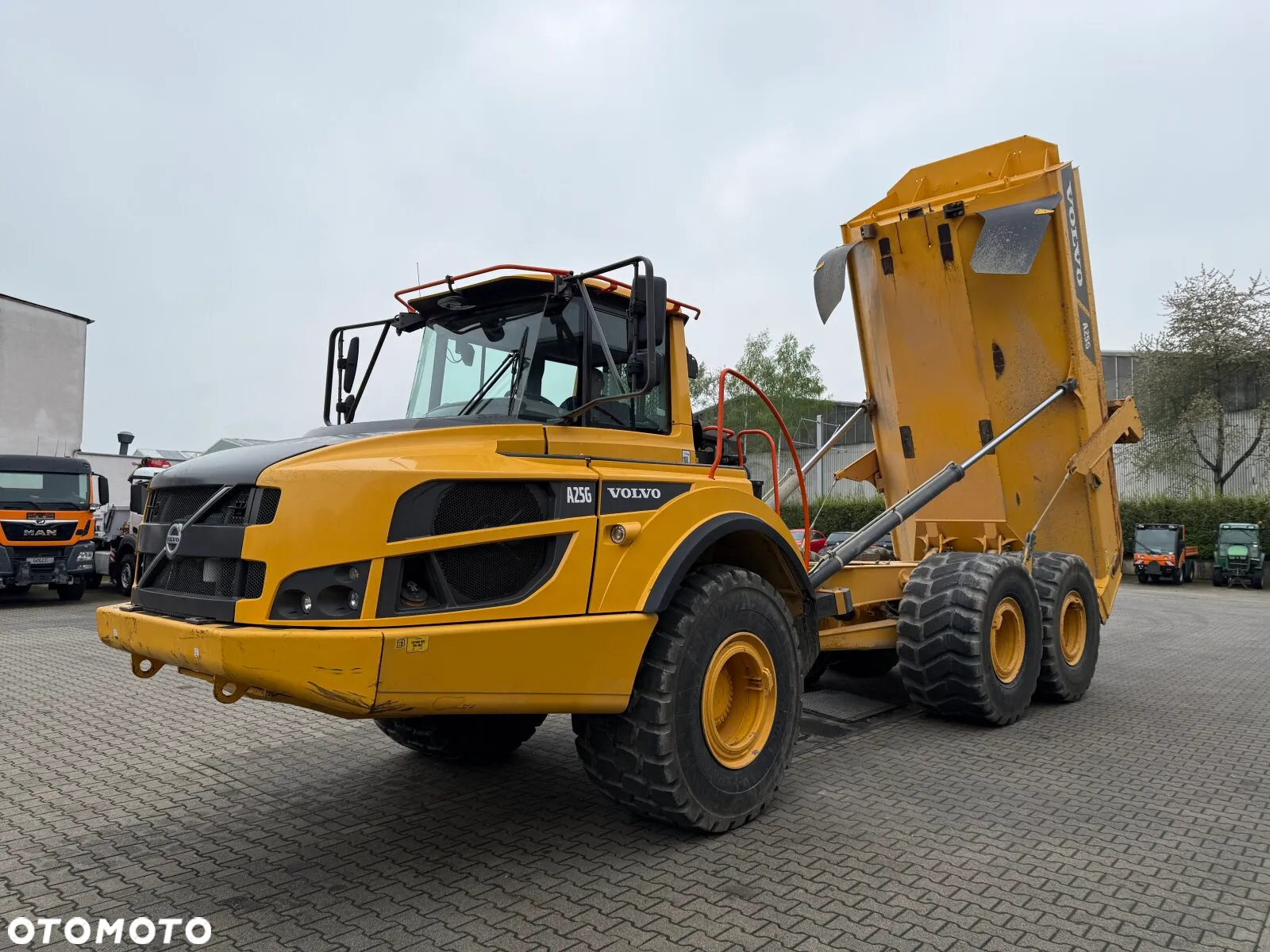 Volvo A25G 6x6 WOZIDŁO - 13