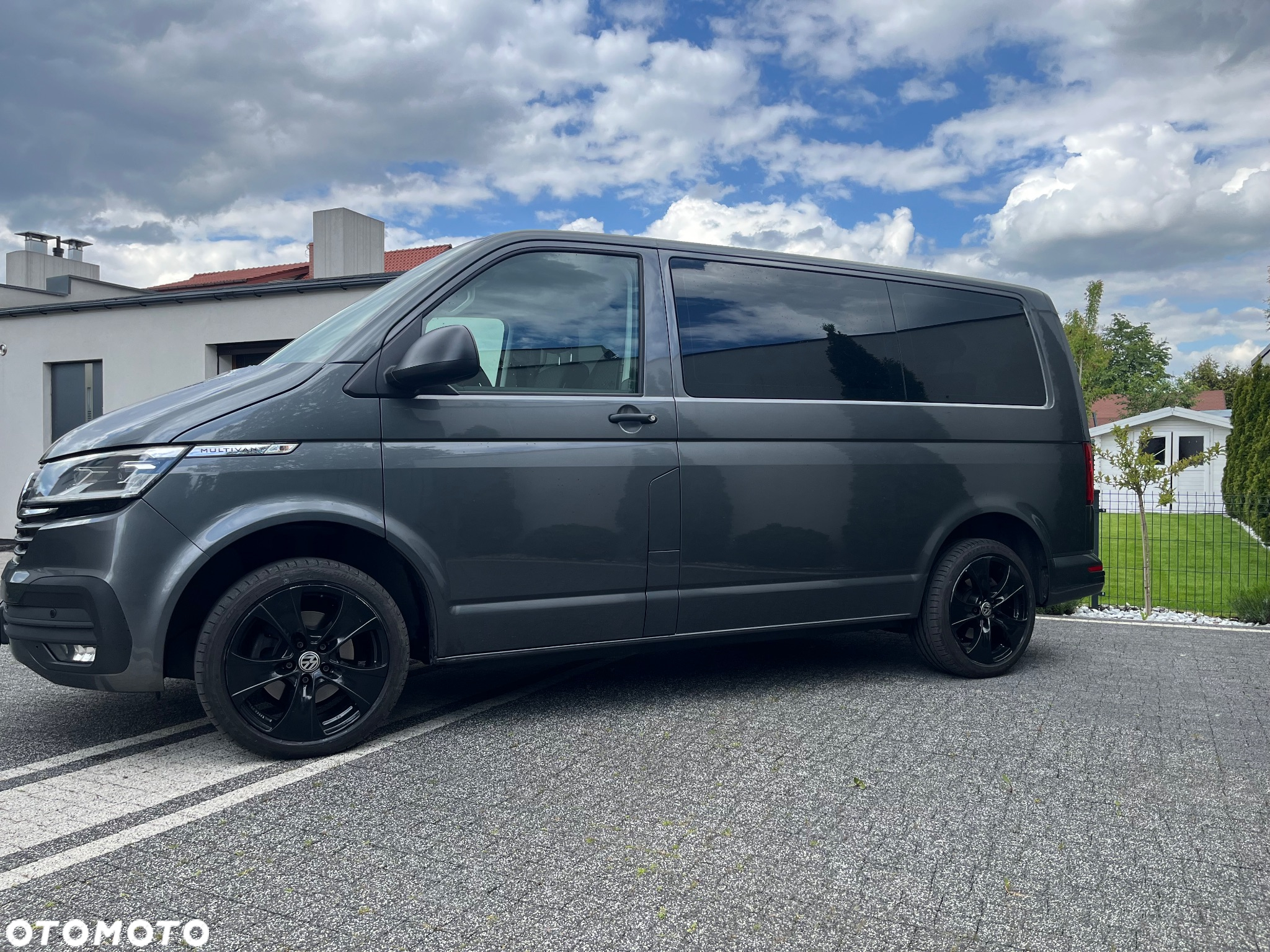 Volkswagen Multivan 6.1 2.0 TDI L1 Trendline DSG - 14