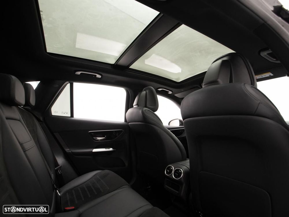 Mercedes-Benz GLC 300 d 4Matic - 13