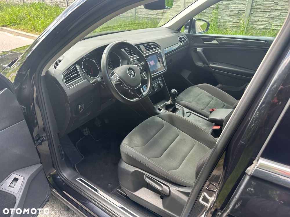 Volkswagen Tiguan - 14