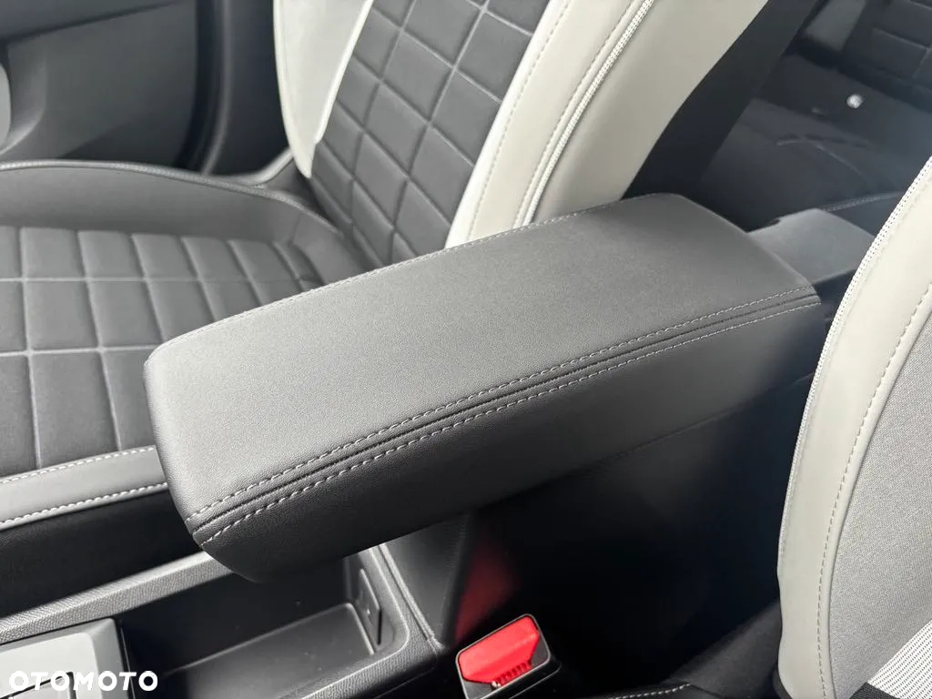 Citroën C3 1.2 T Max - 10