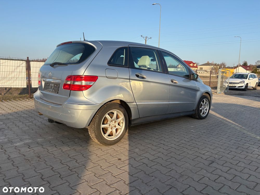 Mercedes-Benz Klasa B 180 CDI Autotronic - 5