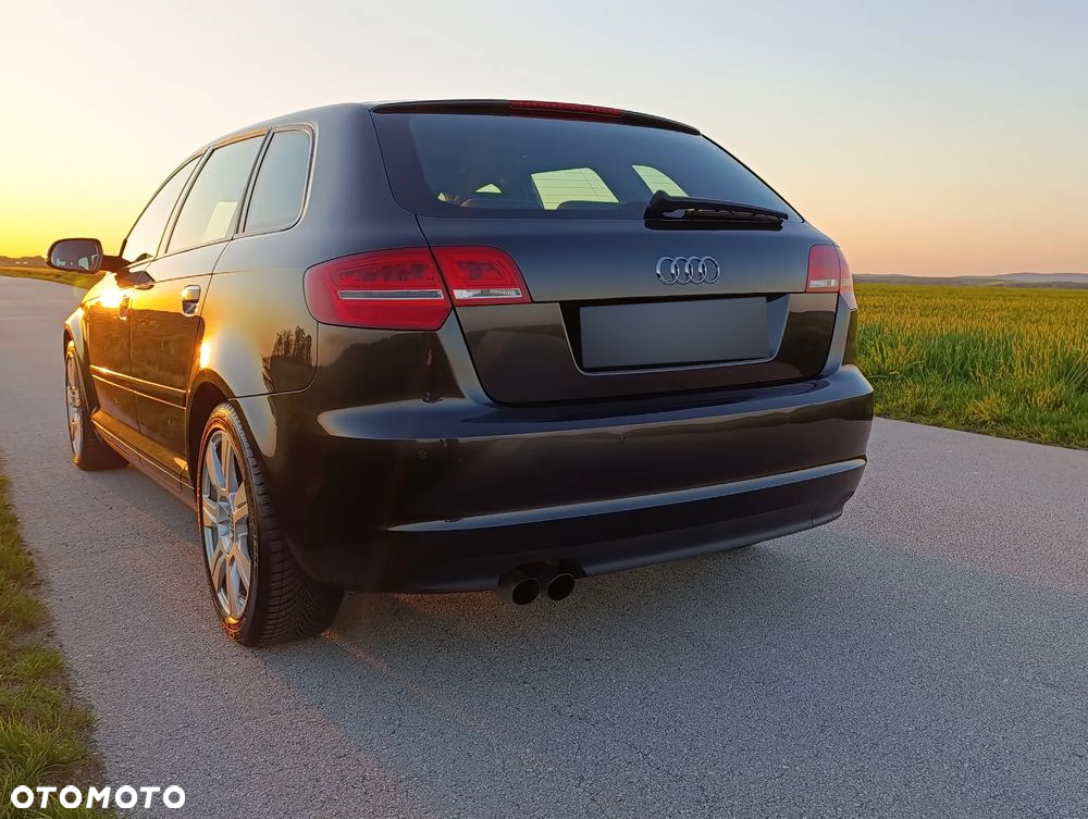 Audi A3 2.0 TDI Sportback DPF quattro Attraction - 20