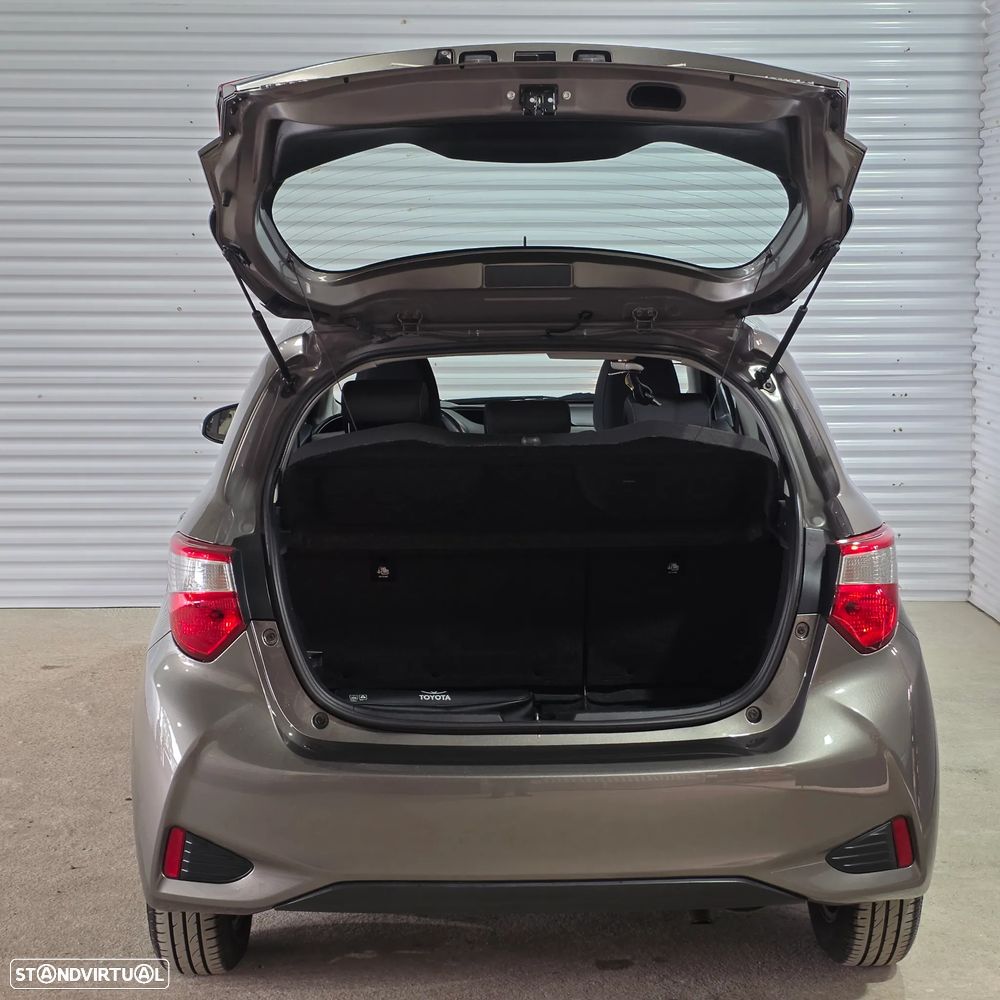 Toyota Yaris 1.5 HSD Sport +P.Techno+P.Luxury - 7