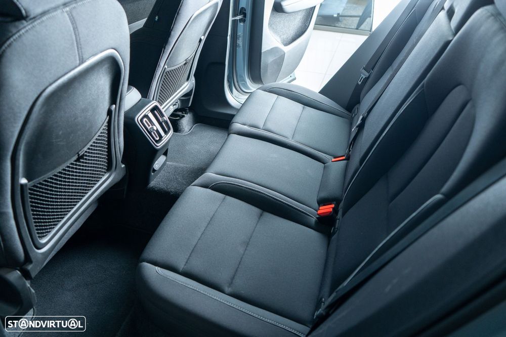 Volvo C40 Recharge 82 kWh Twin Motor Ultimate - 10