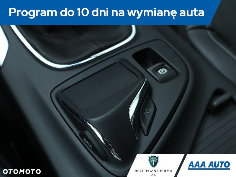 Opel Insignia - 20