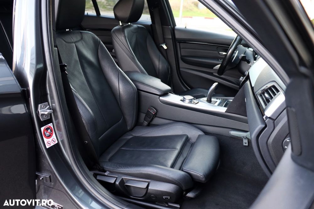 BMW Seria 3 330e iPerformance M Sport - 15