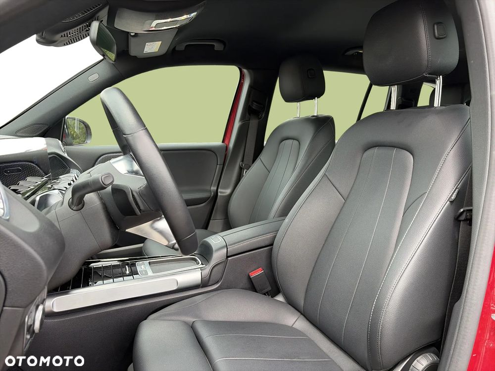 Mercedes-Benz EQB 300 70.5kWh 4-Matic Progressive - 10