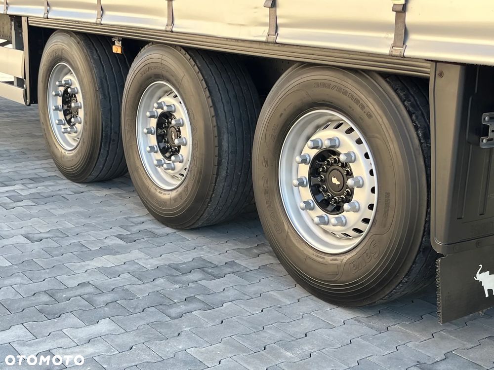 Schmitz Cargobull SCB / 2020 / FIRANKA/ OPONY 70% /  CERTYFIKAT XL / ZADBANA - 17