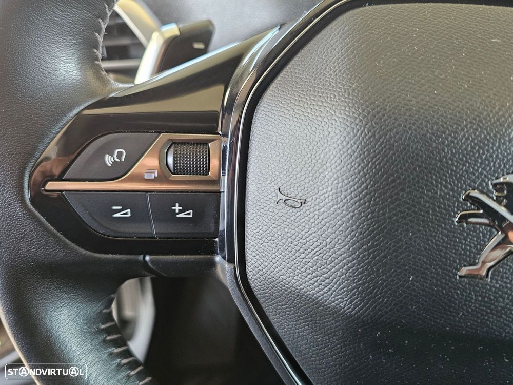 Peugeot 3008 PureTech 130 Stop & Start GPF EAT8 Active - 16