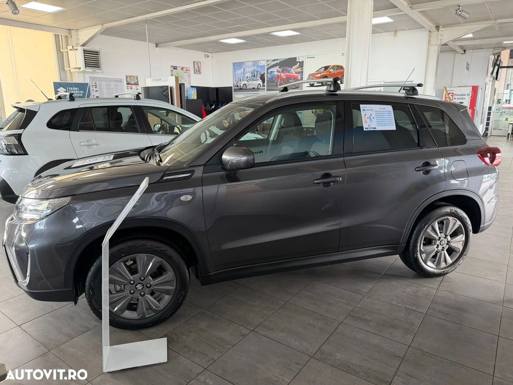 Suzuki Vitara 1.4 Boosterjet 6AT MHEV Passion - 3