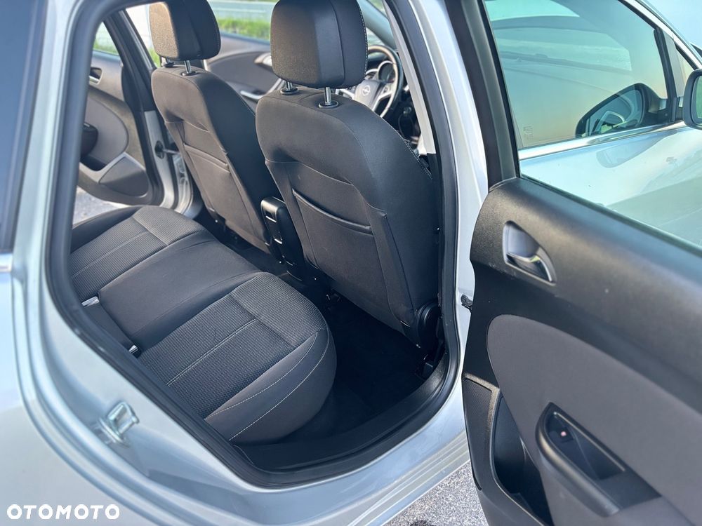 Opel Astra - 26