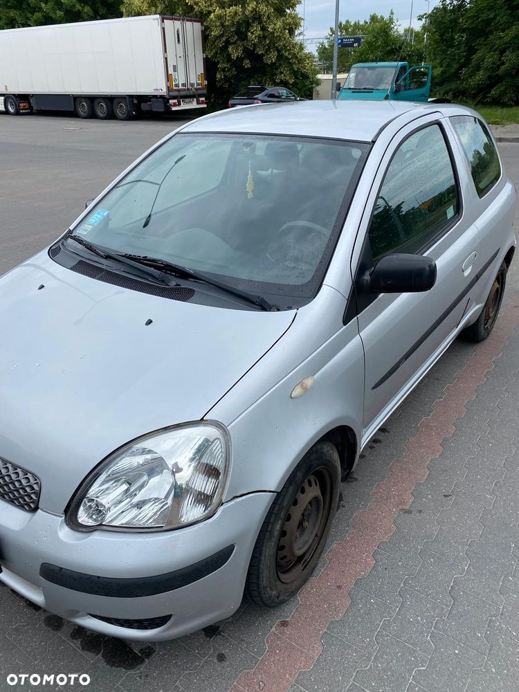 Toyota Yaris 1.3 Blue - 9