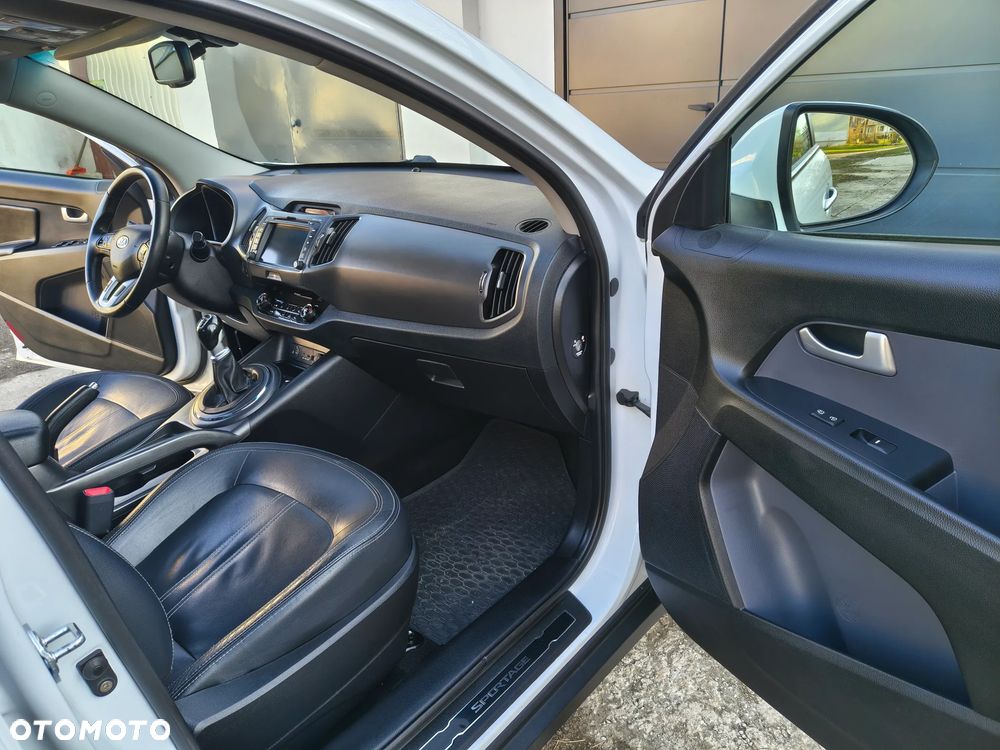 Kia Sportage 1.7 CRDI 2WD Vision - 16
