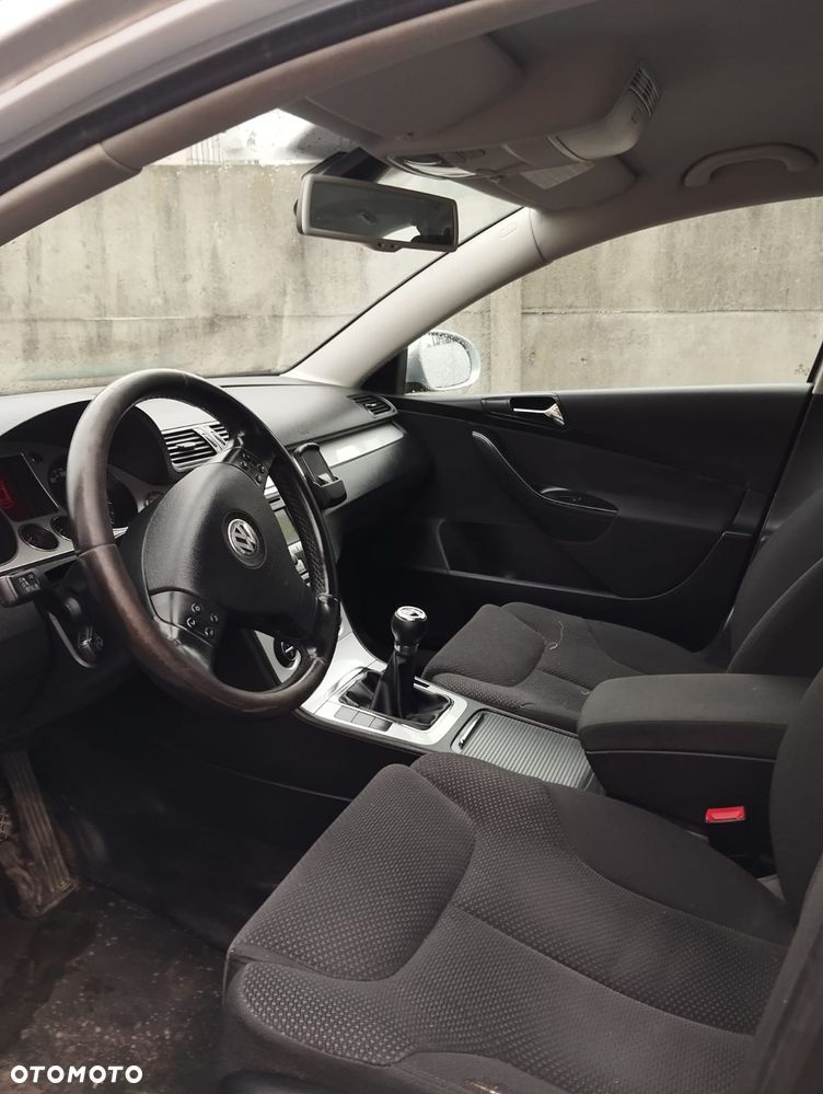 Volkswagen Passat 2.0 TDI Comfortline - 2