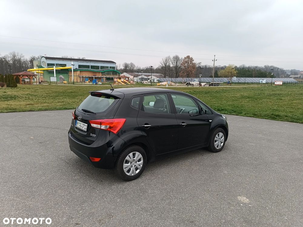 Hyundai ix20 - 7
