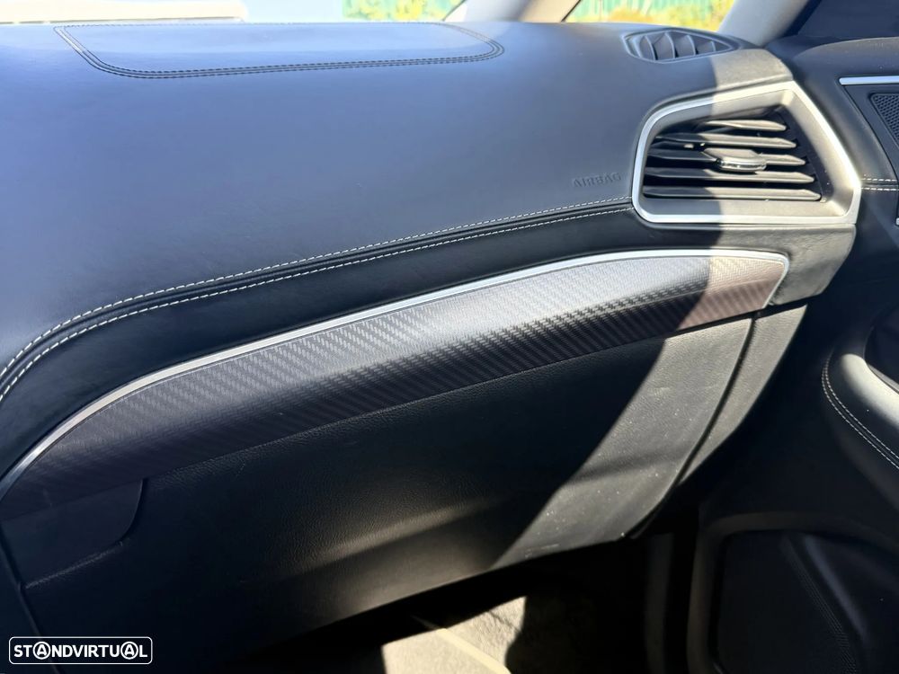 Ford S-Max 2.0 TDCi Vignale - 30