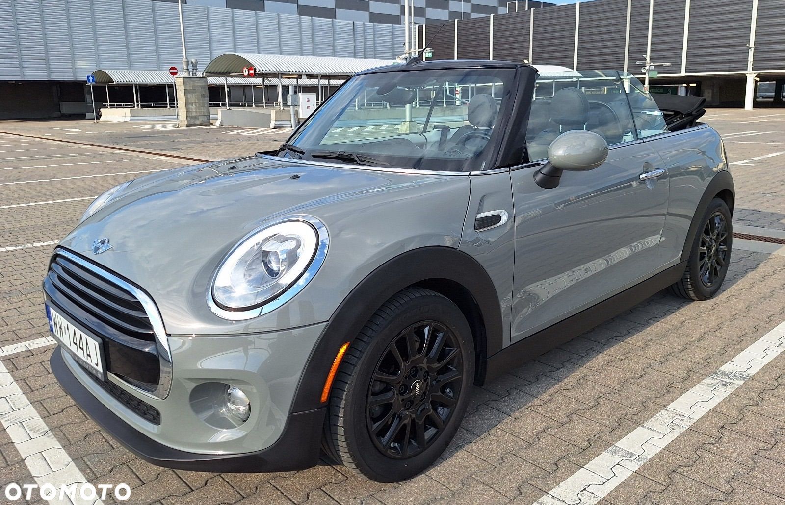 MINI Cooper - 1